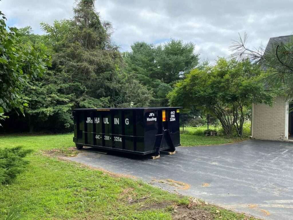 4 Common Mistakes to Avoid When Scheduling a Dumpster Rental